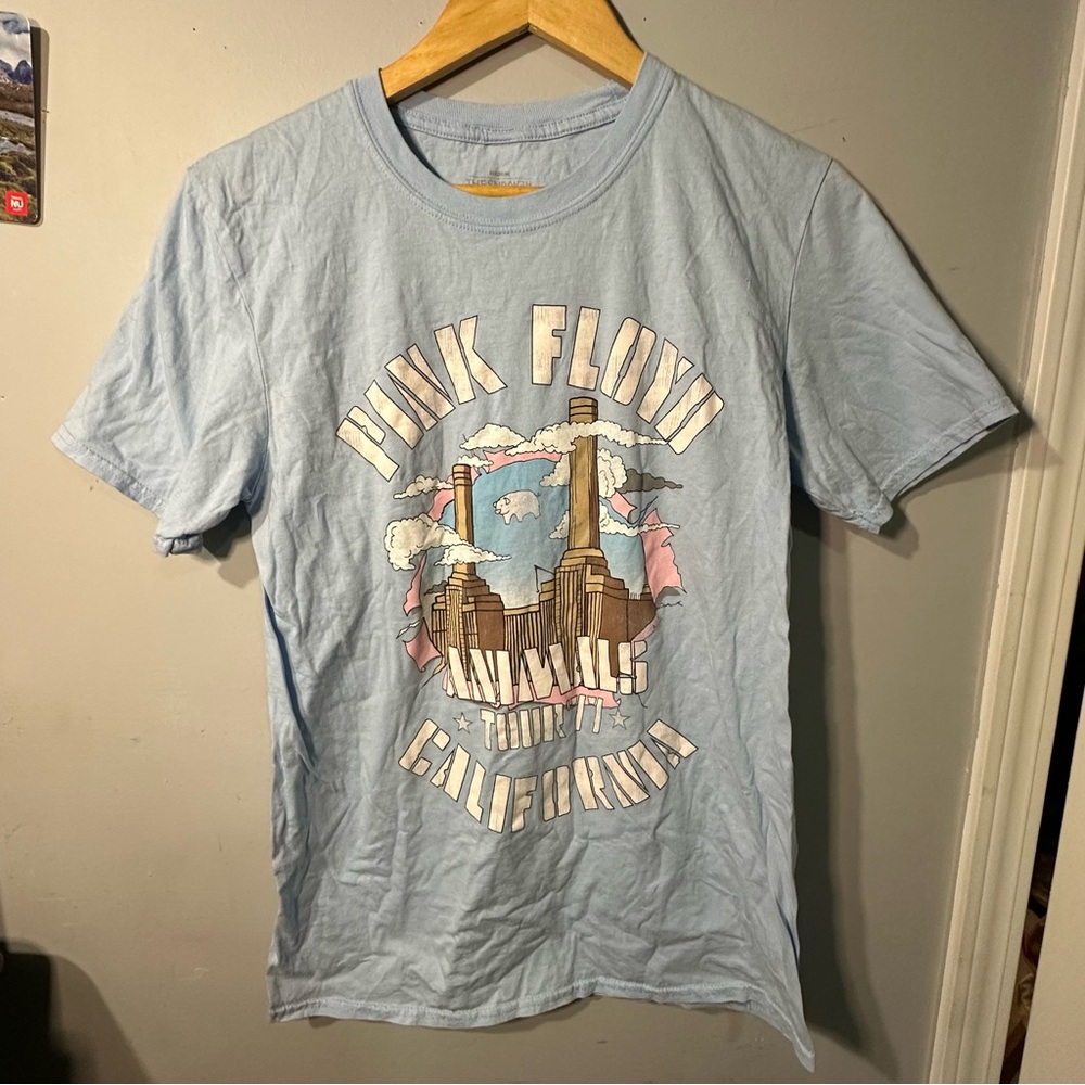 THE PINK FLOYD EXHIBIT Their Mortal Remains Animals Tour ‘77 California Tee - Picture 2 of 5